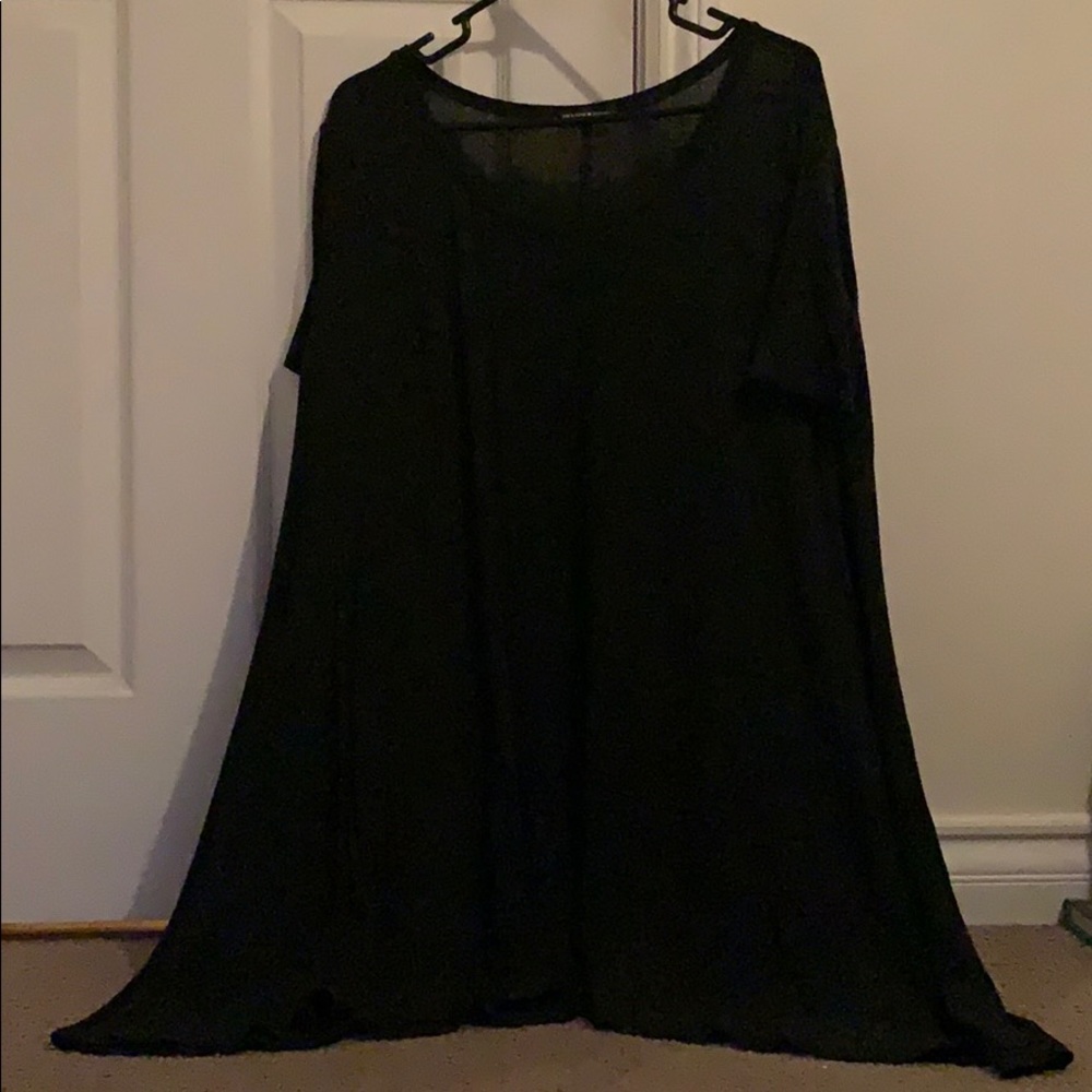 Gray T-shirt dress.